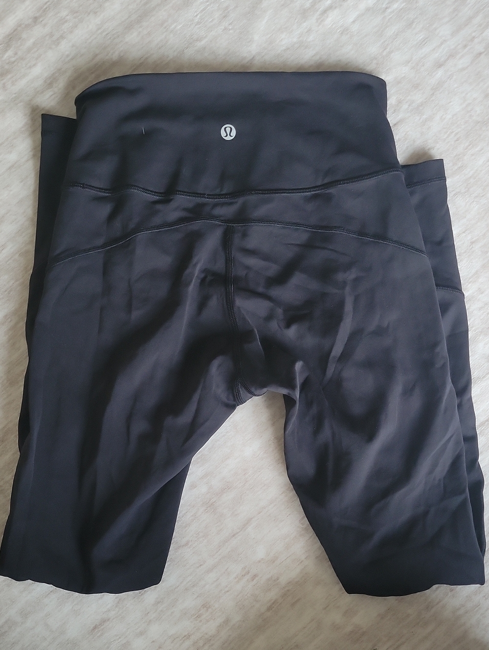 lululemon athletica Black High-Waist Performance Leggings. Size 4.